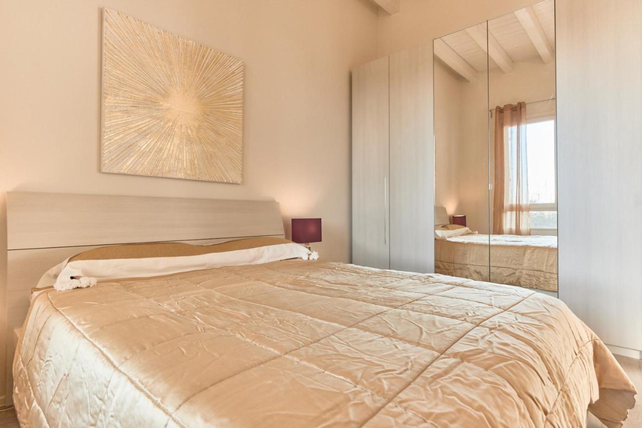 Warda A12 Apartment Дезенцано-дель-Гарда Экстерьер фото